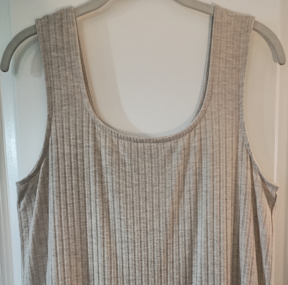 Lands' End Ladies XL Ribbed Tank Top Light Cream Color